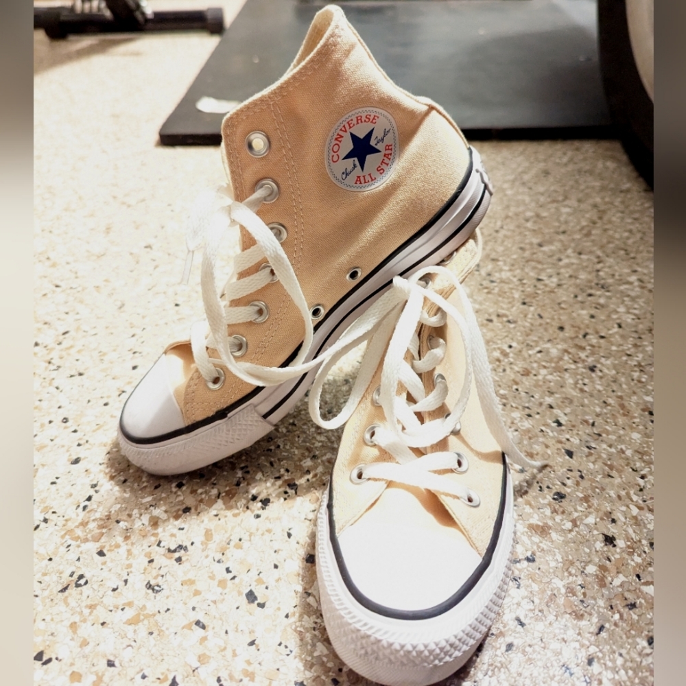 Converse High-tops